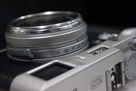 富士X100數碼相機 經典設計與現代科技的完美融合